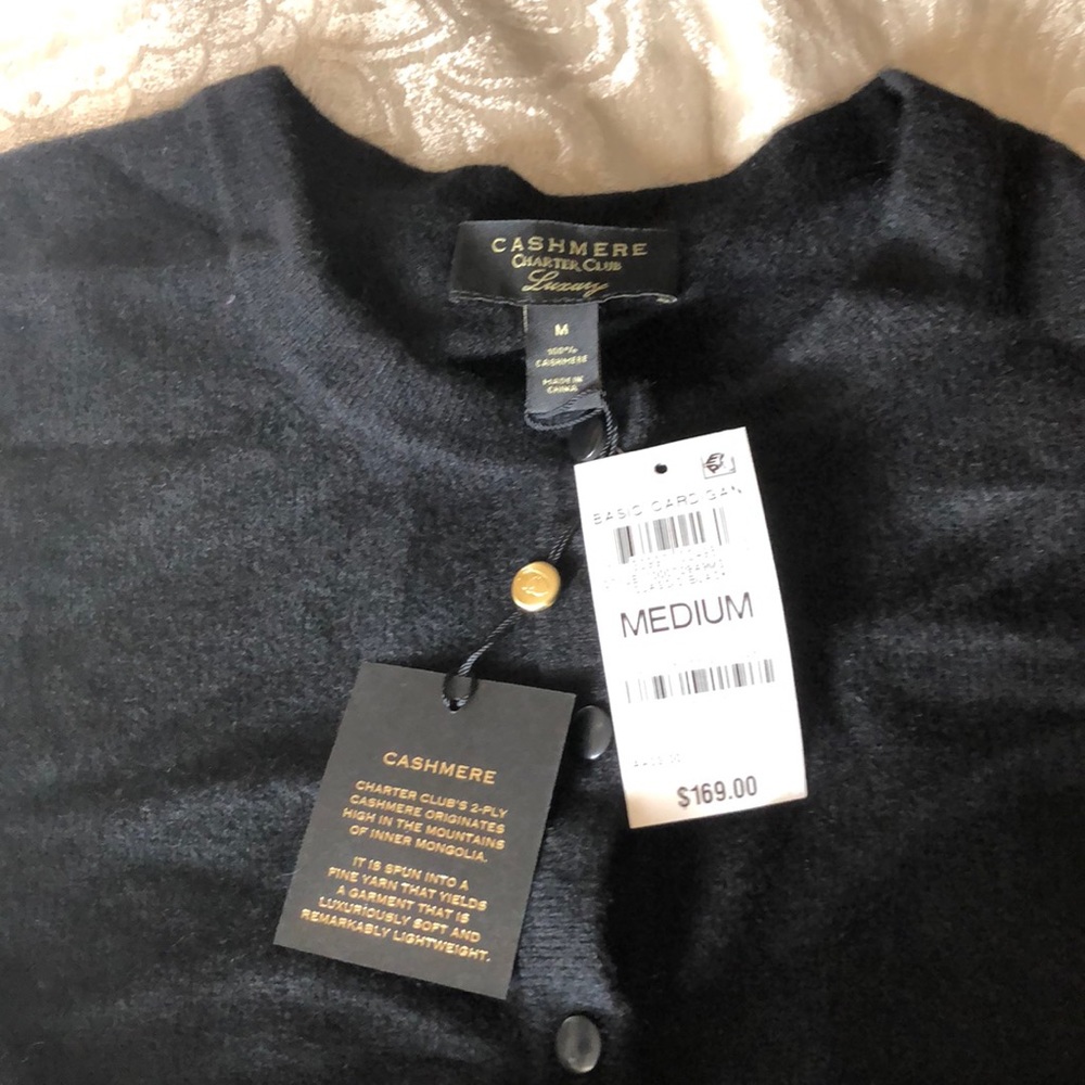 100% cashmere basic cardigan medium